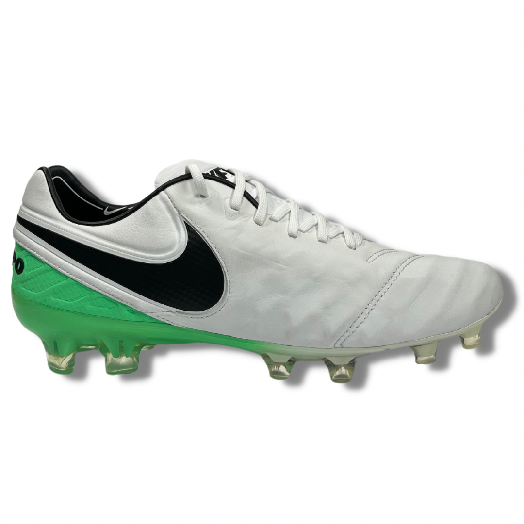 Tiempo legend top 6 white