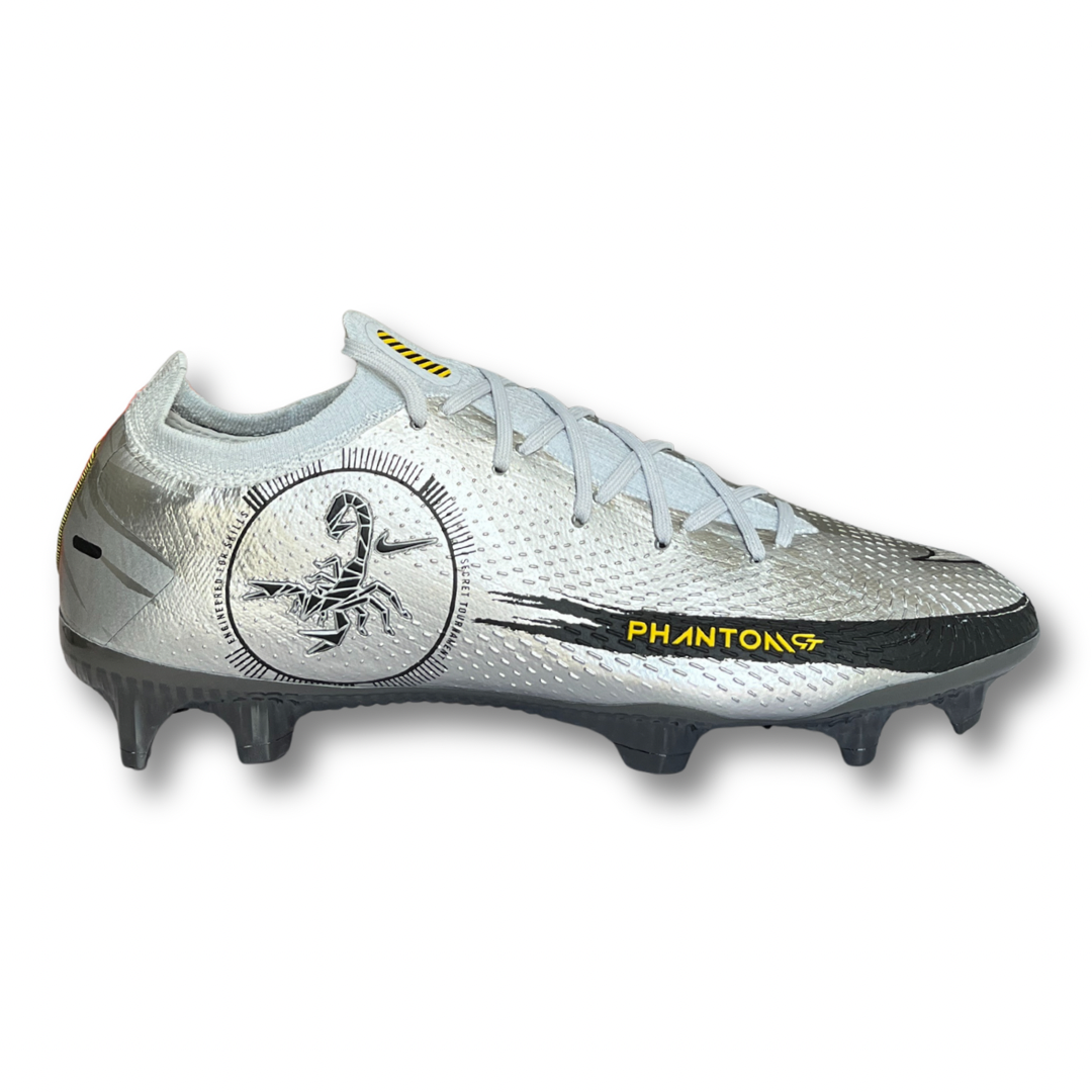 scorpion phantom boots