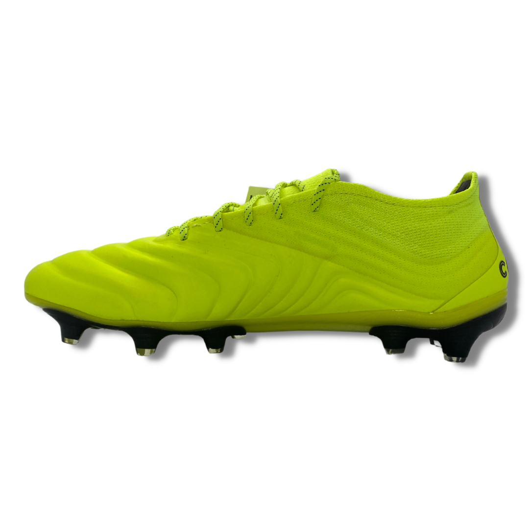 Adidas copa 19.1 deals weight